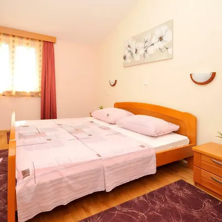 Beric Apartment